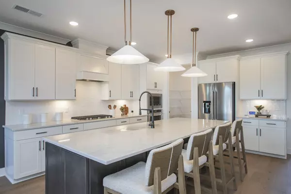 Murfreesboro, TN 37128,353 Reprise Way