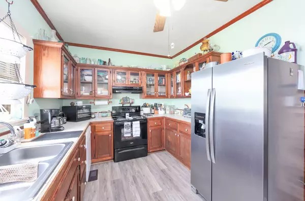 Bolivar, TN 38008,890 Fitts Ross Rd