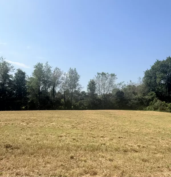 Cedar Hill, TN 37032,6217 Buzzard Creek Rd