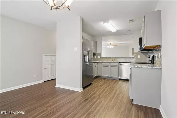 Maryville, TN 37801,727 Casey Lane
