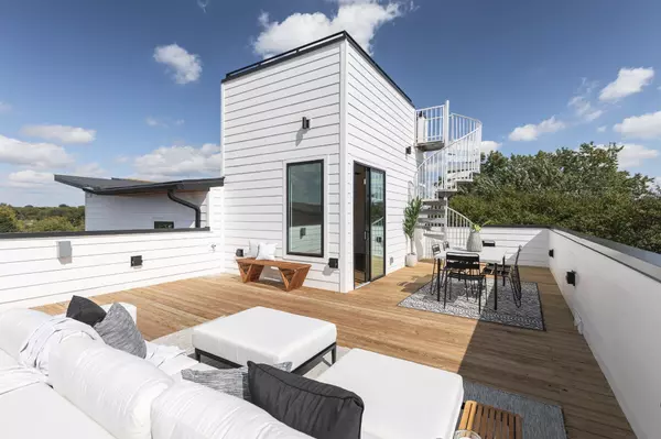 996 Douglas Ave, Nashville, TN 37206