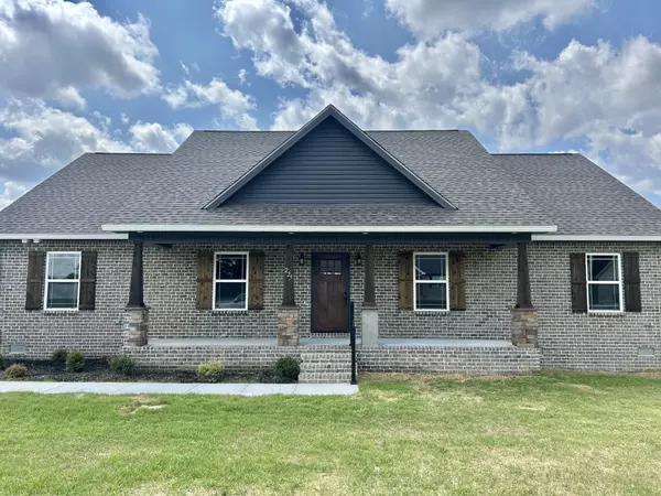 Manchester, TN 37355,225 Randall Ln
