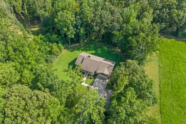 Cumberland City, TN 37050,4148 Old Highway 13