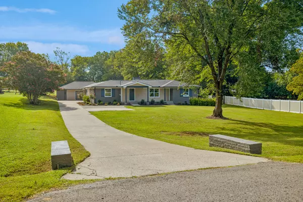 2503 Timwood Dr, Nashville, TN 37214