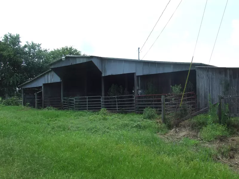 1071 Merry Oaks Rd, Mcminnville, TN 37110