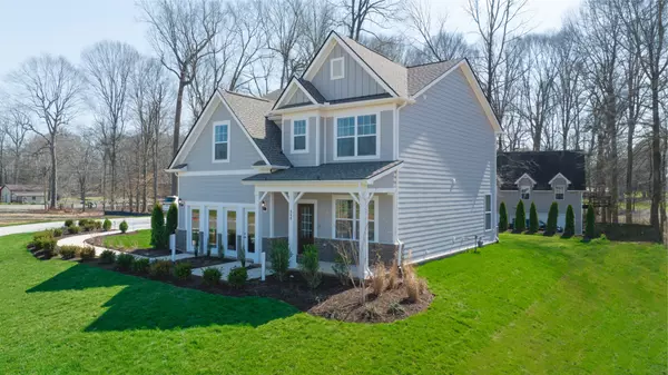 Clarksville, TN 37043,446 Lacewing Lane