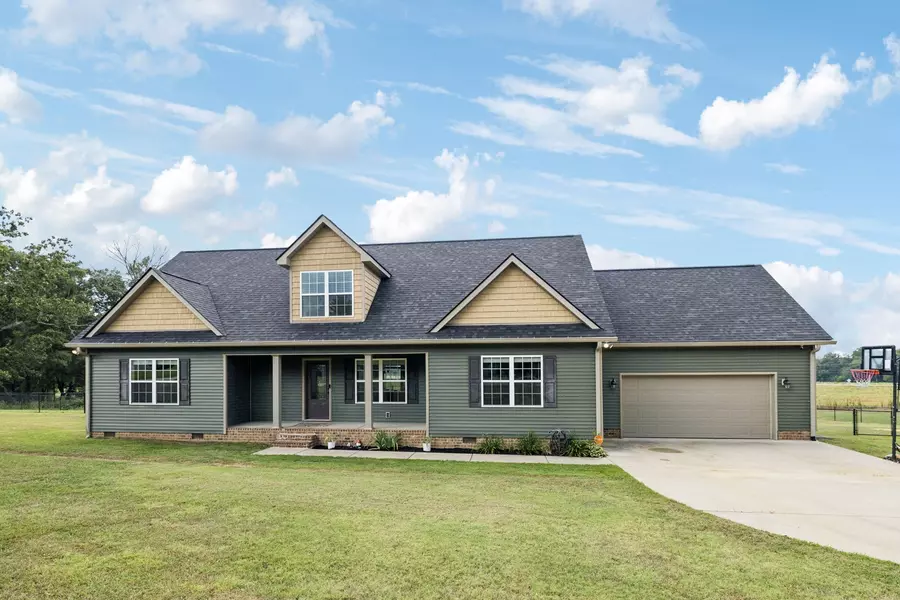 68 Taylor Rd, Manchester, TN 37355