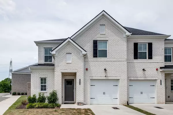 204 Douglas Bend Rd #804, Gallatin, TN 37066
