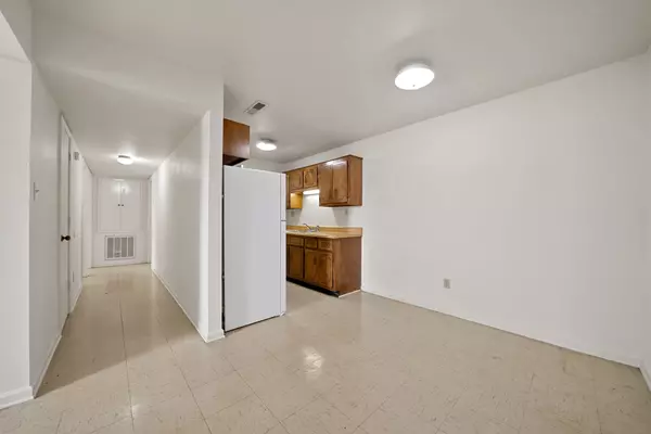 Hopkinsville, KY 42240,2830 Greenville Rd #C1