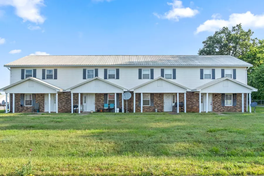 286 Thompsonville Lane #101, Oak Grove, KY 42262