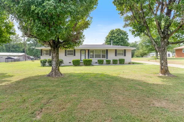Mc Ewen, TN 37101,19 Brook St