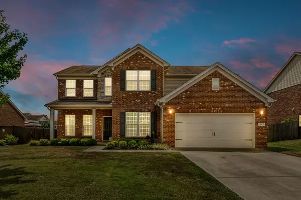 1019 Lacebark Ln, Hendersonville, TN 37075