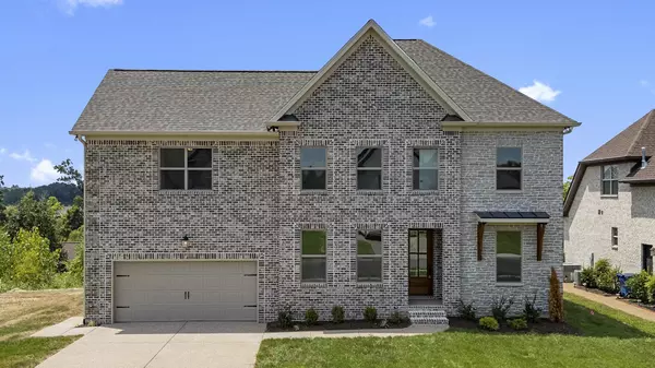 1142 Secretariat Dr, Mount Juliet, TN 37122