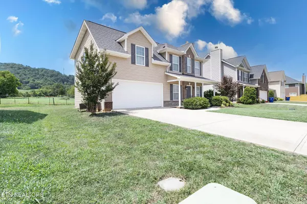 Knoxville, TN 37924,8135 Cambridge Reserve Drive