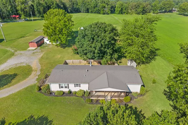 Vanleer, TN 37181,5005 Highway 49 #W