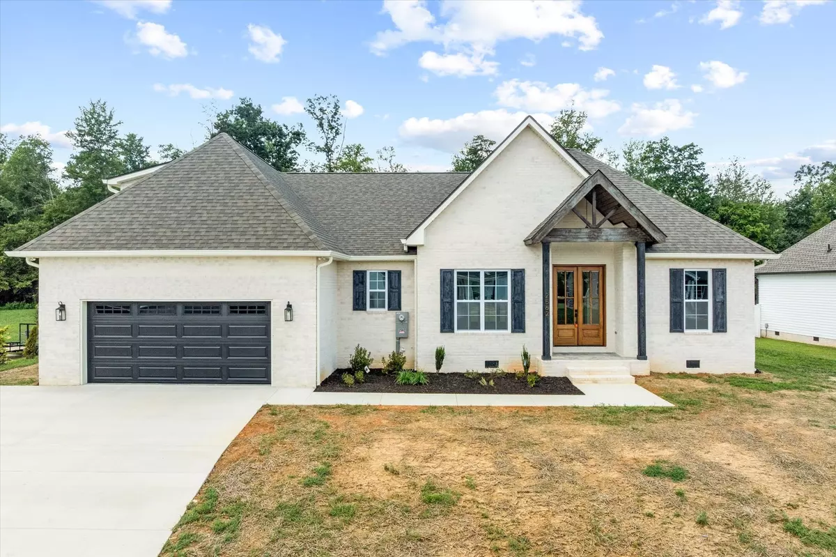 Cookeville, TN 38501,2562 Whispering Oaks Ln