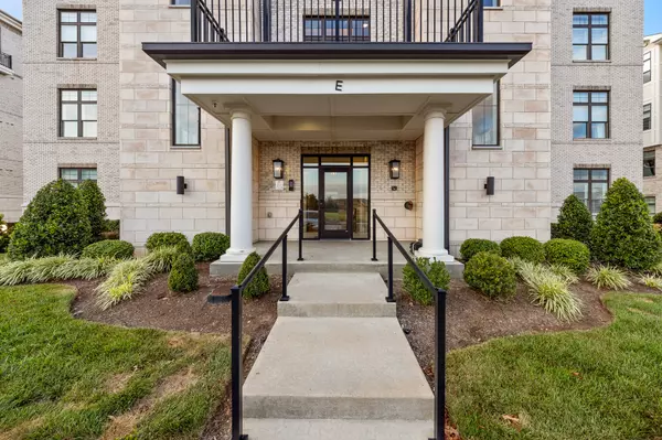 Gallatin, TN 37066,1024 Club View Dr #E102