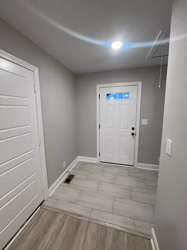 Cumberland Furnace, TN 37051,3 Hop Smith Rd