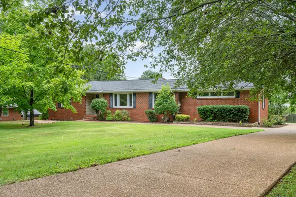 211 Diane Dr, Madison, TN 37115