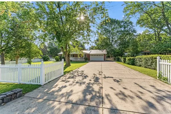 La Vergne, TN 37086,109 John D St