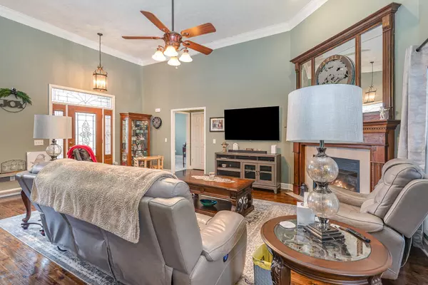 Castalian Springs, TN 37031,1007 Nature Trl