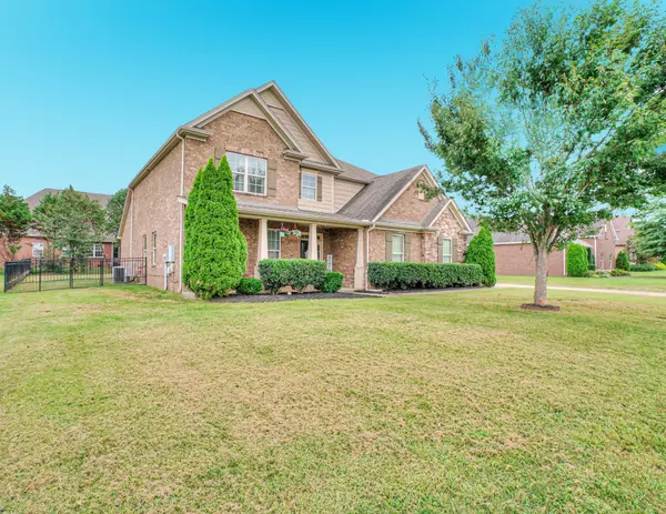 Murfreesboro, TN 37129,5028 General Eisenhower Dr