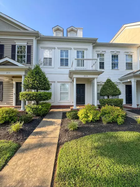 2113 Gold Valley Dr, Murfreesboro, TN 37130