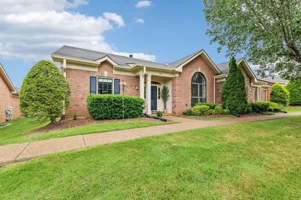 Nashville, TN 37221,9311 Sawyer Brown Rd