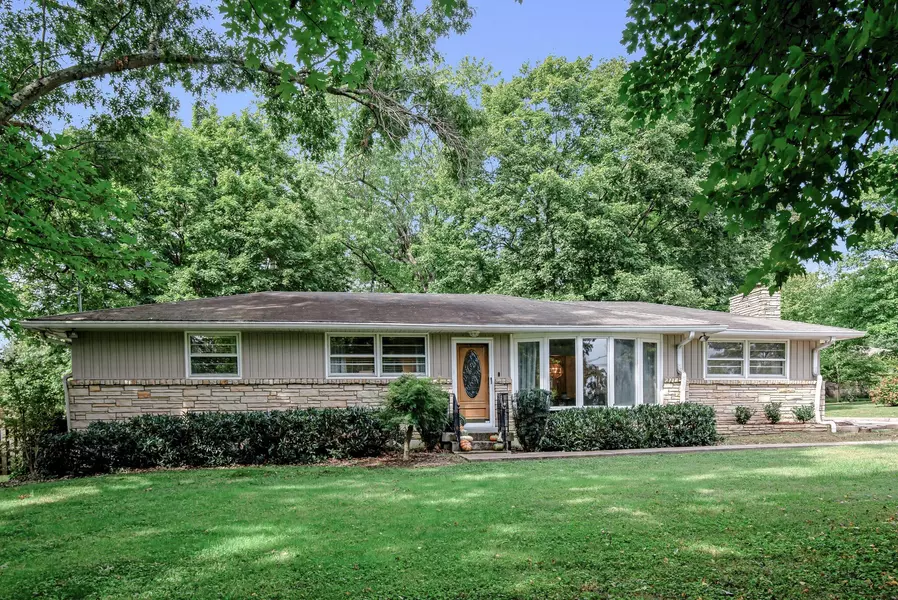 4913 Timberhill Dr, Nashville, TN 37211