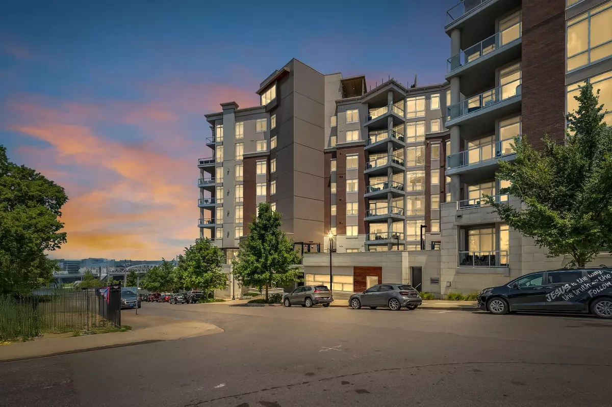 Nashville, TN 37210,20 Rutledge St #109