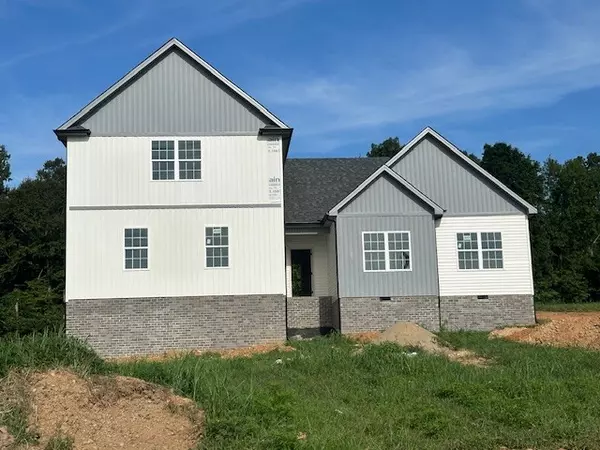 1998 Bluebird Dr, Pleasant View, TN 37146
