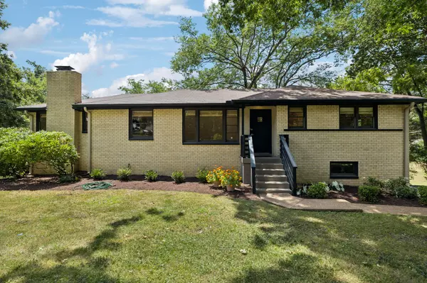 955 Davidson Drive, Nashville, TN 37205