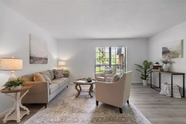 Chattanooga, TN 37405,900 Mountain Creek Road ## R311