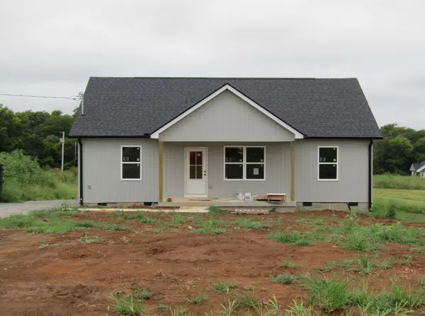 2337 Claude Fox Rd, Cornersville, TN 37047