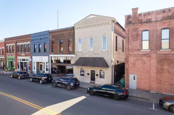 Lebanon, TN 37087,102C E Main St
