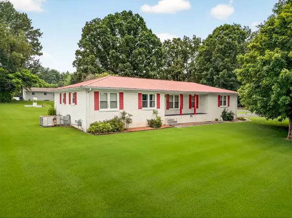 41 Plada Heights Rd, Fayetteville, TN 37334