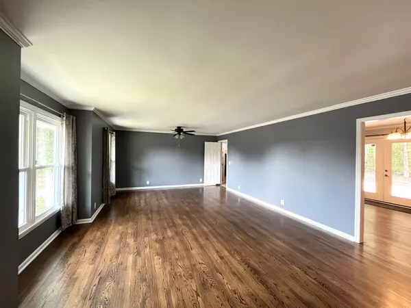 Christiana, TN 37037,9075 Cobb Rd