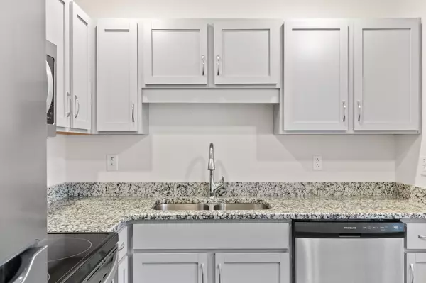 Clarksville, TN 37042,3277 Tower Dr #H