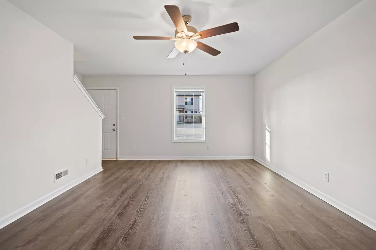 Clarksville, TN 37042,3277 Tower Dr #H