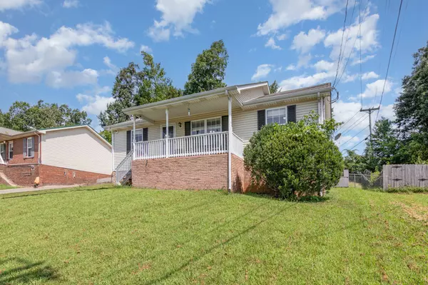 Clarksville, TN 37042,353 Donna Dr
