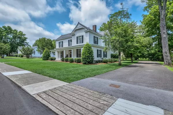 Franklin, TN 37064,1324 Adams St