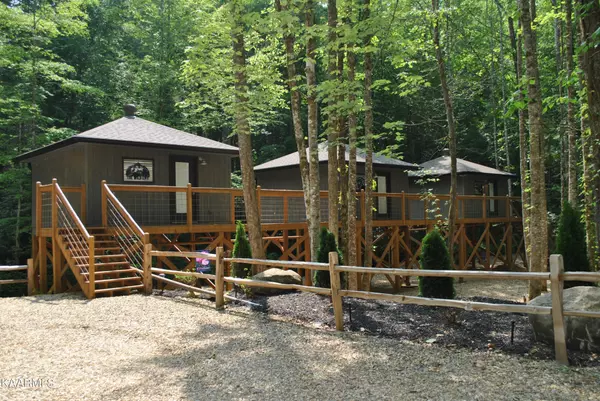 Cosby, TN 37722,750 Caney Creek Rd