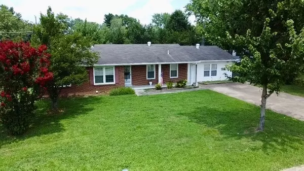 Lawrenceburg, TN 38464,502 8th St