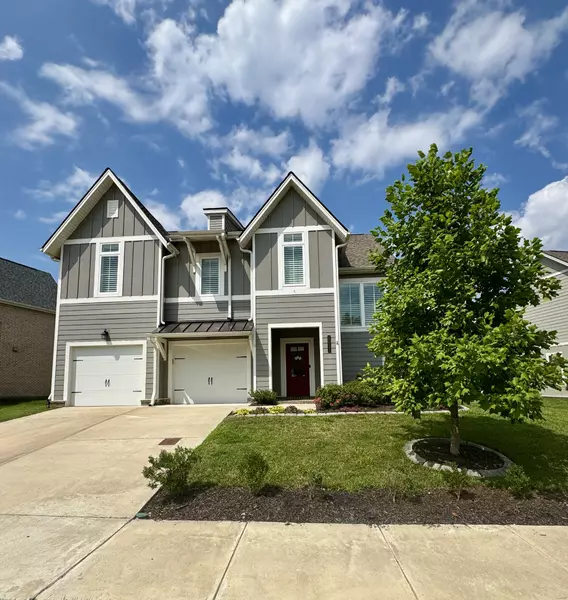 2011 Farm St, Mount Juliet, TN 37122