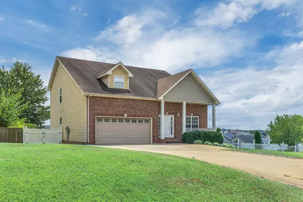 2222 Allen Griffey Rd, Clarksville, TN 37042
