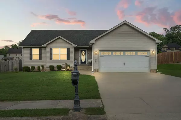 1197 Morstead Dr, Clarksville, TN 37042