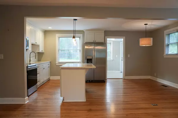 Nashville, TN 37216,813 Gwynn Dr