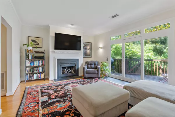 4234 Lone Oak Rd, Nashville, TN 37215