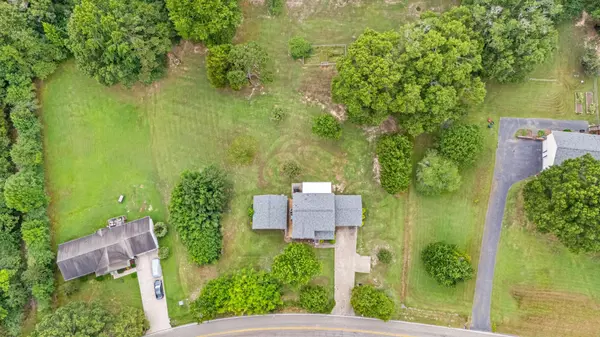 Harrison, TN 37341,7238 Sims Road