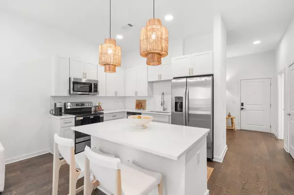 Nashville, TN 37209,1677 54th Ave #N #108